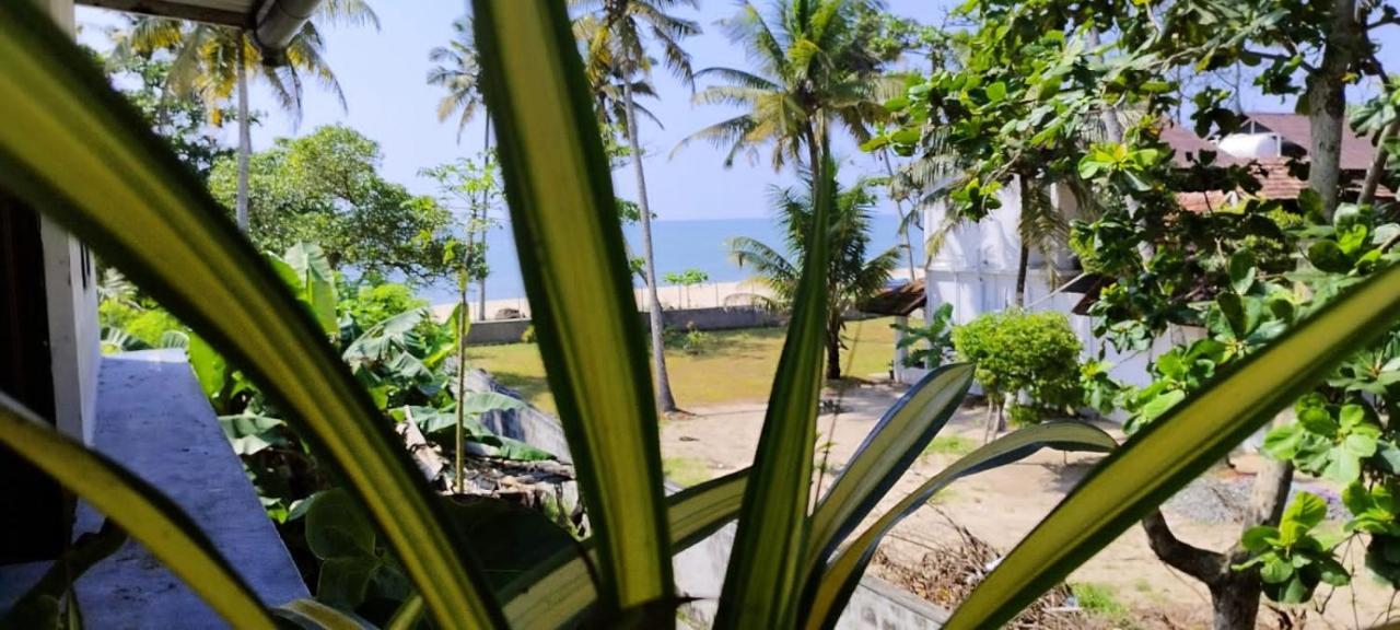 Marari Sibiya Beach Villa มาราริคุลาม ภายนอก รูปภาพ